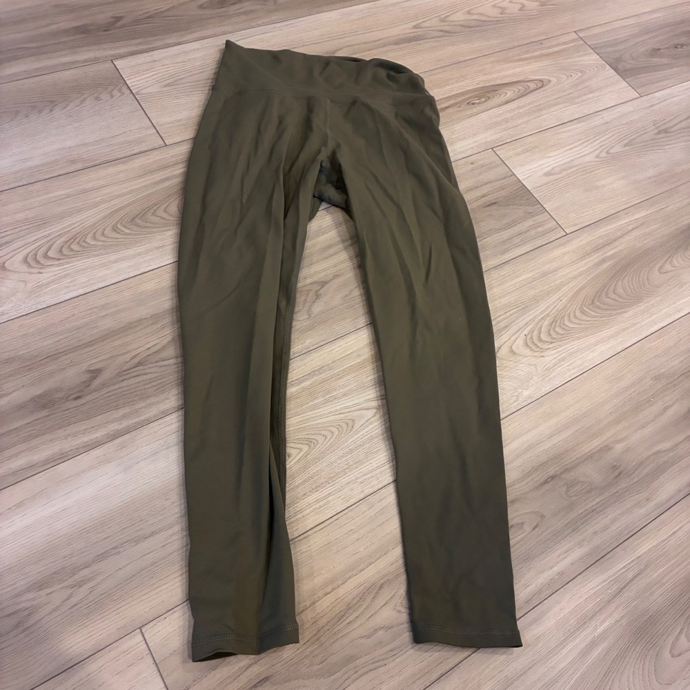 Echt Olive Green‎ Ruched Booty Workout Leggings Size M